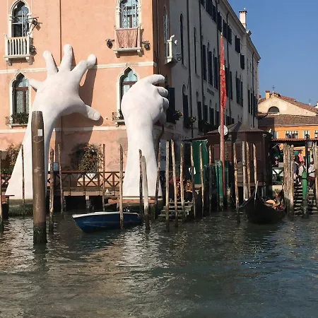 Fly To Venice