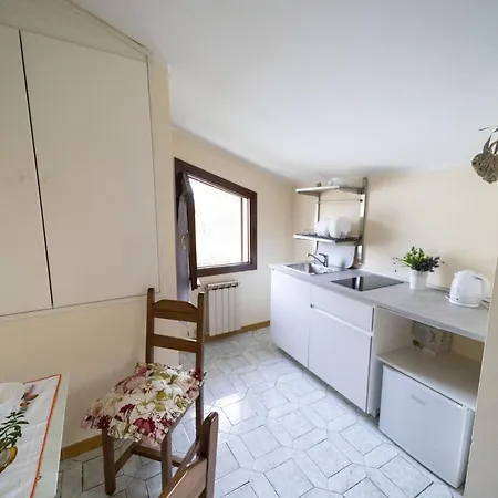 Fly To Venice Guest house *